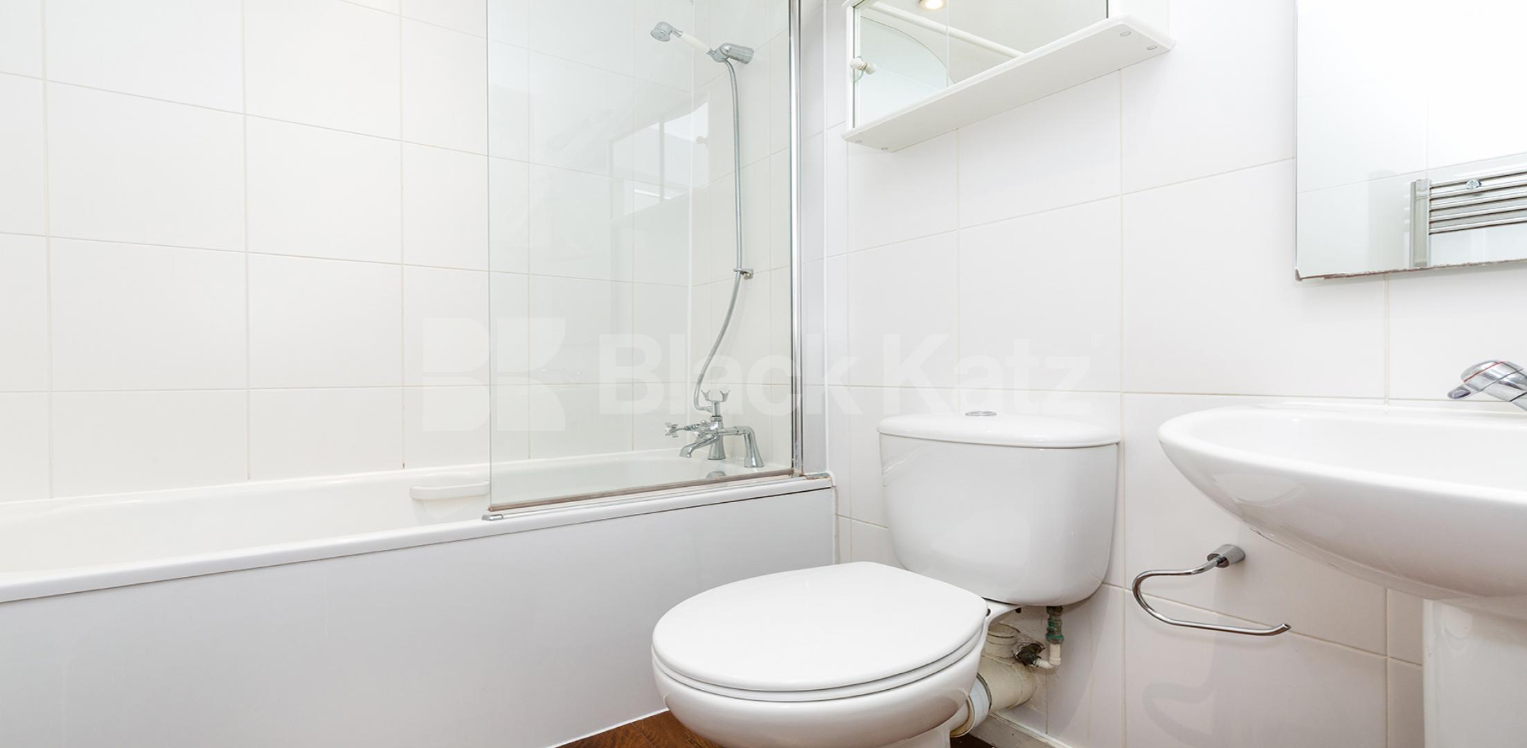 			ZONE 1 LOCATION, 2 Bedroom, 1 bath, 1 reception Apartment			 GOWER STREET, BLOOMSBURY